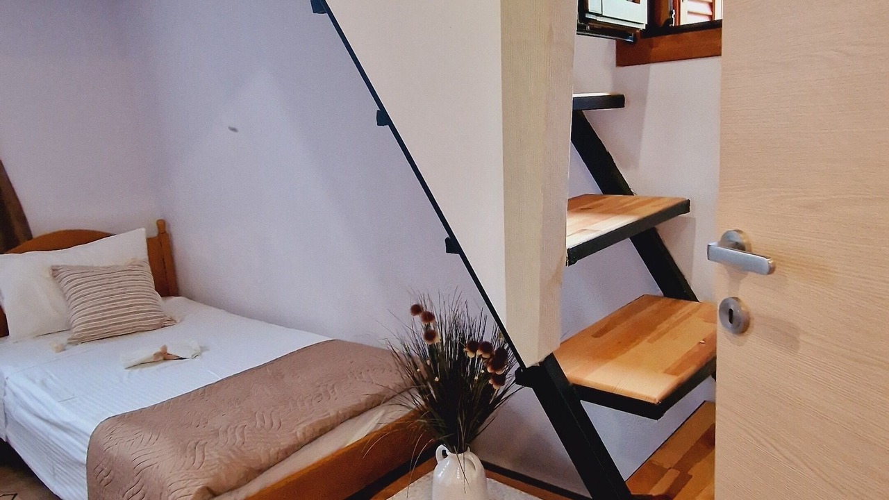 Photo of Bedroom in Monolithos