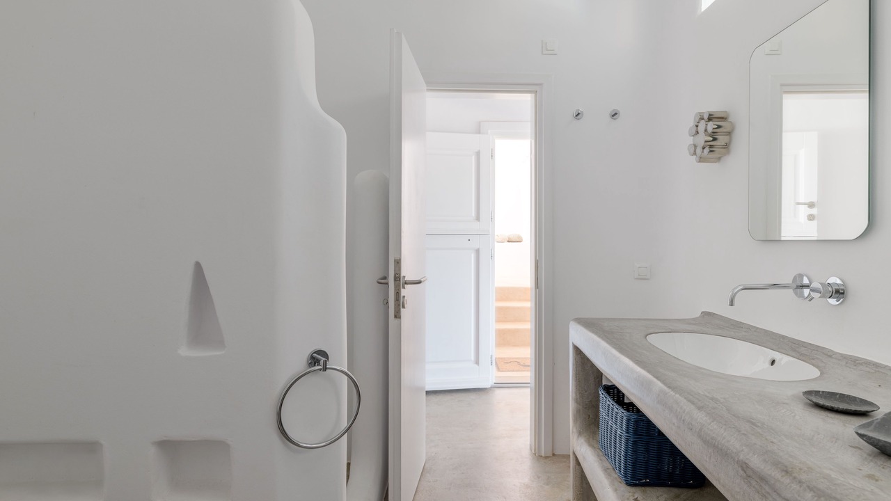 Photo of Bathroom in Ftelia