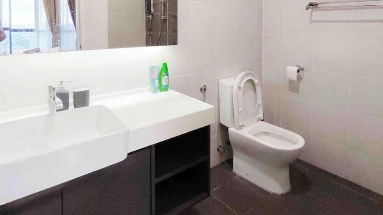 Photo of Bathroom in Maluri