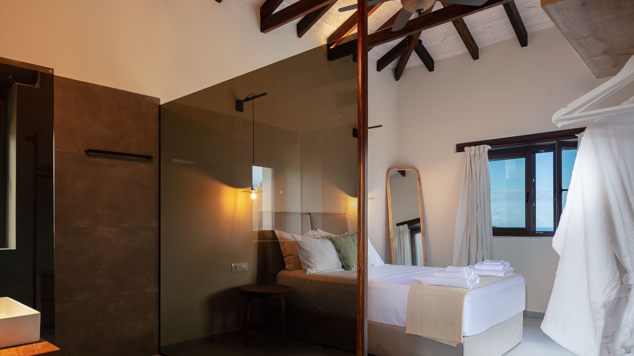 Photo of Bedroom in Geropotamos
