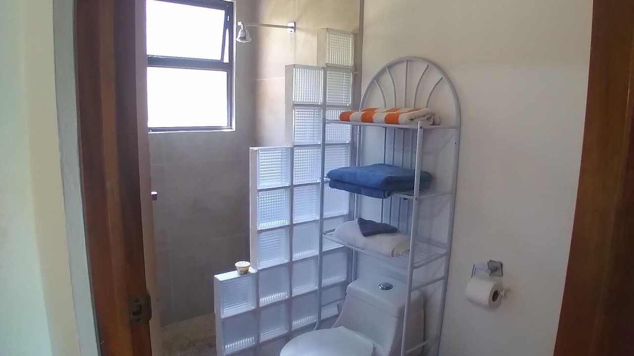 Photo of Bathroom in Garabito