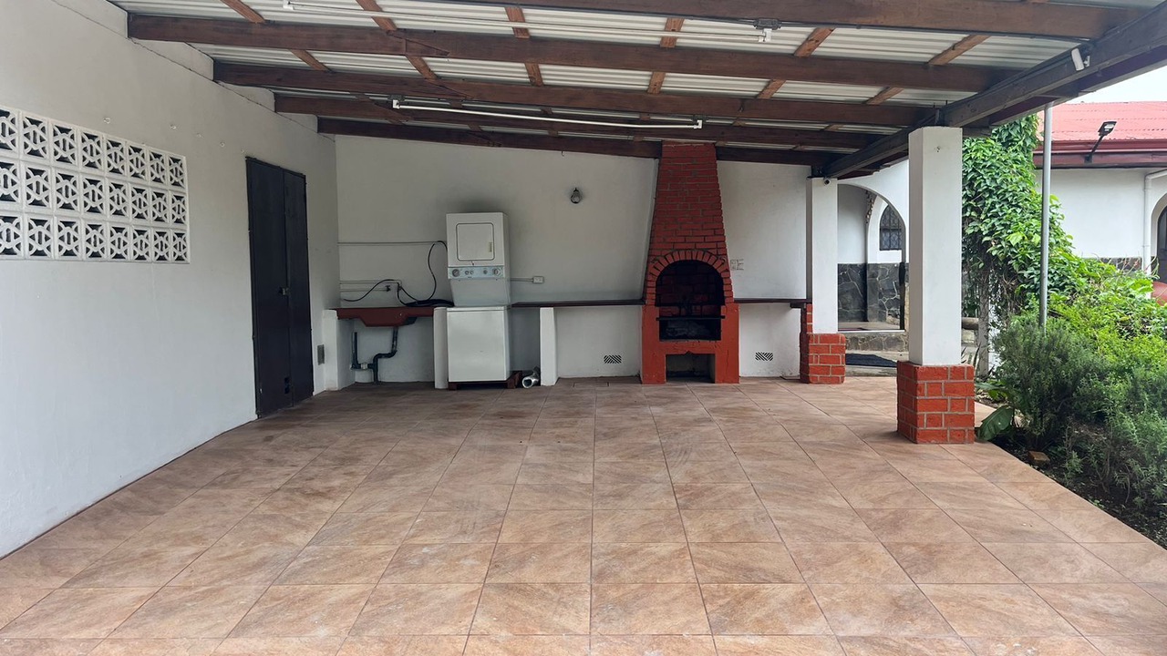 Photo of Patio Balcony in Roble