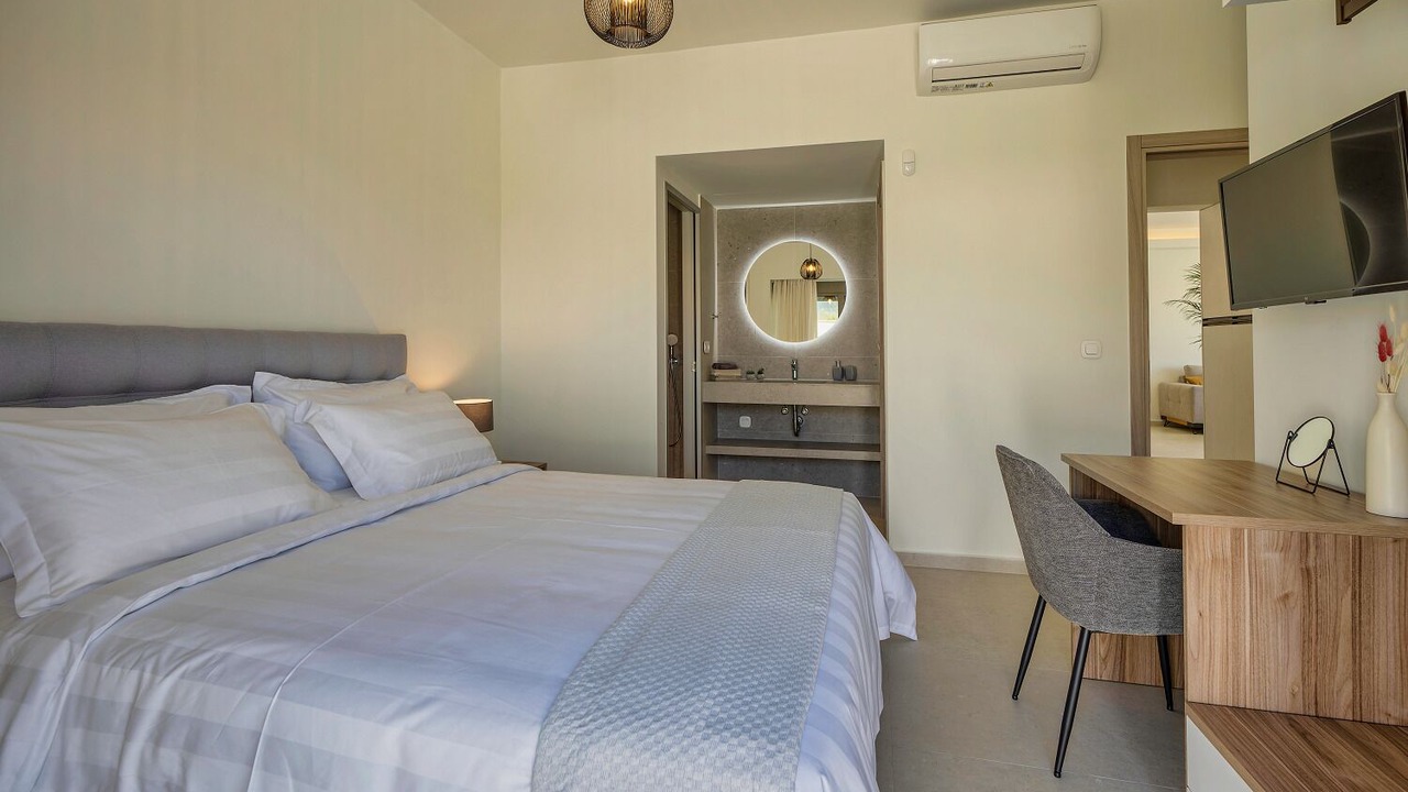 Photo of Bedroom in Lefkogeia