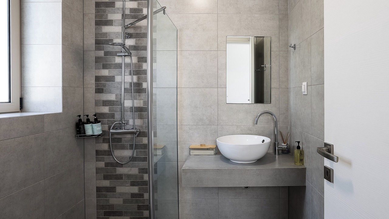 Photo of Bathroom in Limeniskos