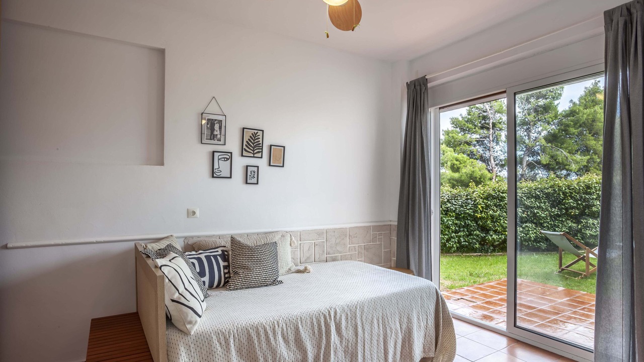 Photo of Bedroom in Sithonia
