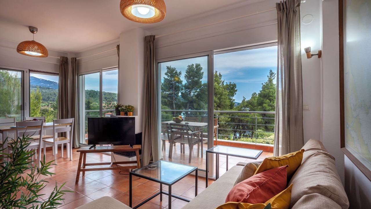 Photo of Livingroom in Sithonia