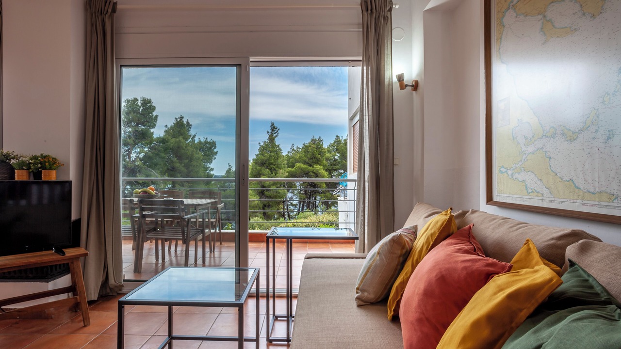 Photo of Livingroom in Sithonia