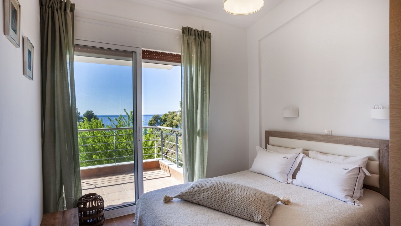Photo of Bedroom in Sithonia