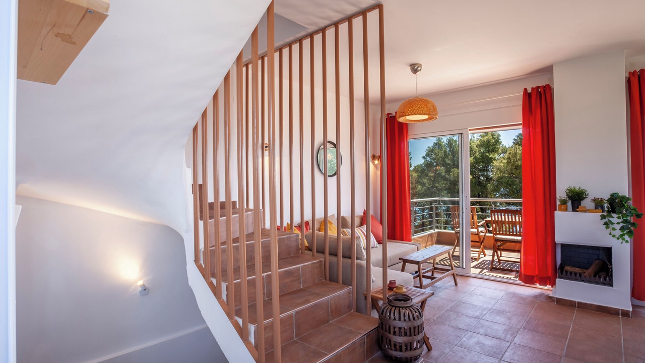 Photo of Livingroom in Sithonia