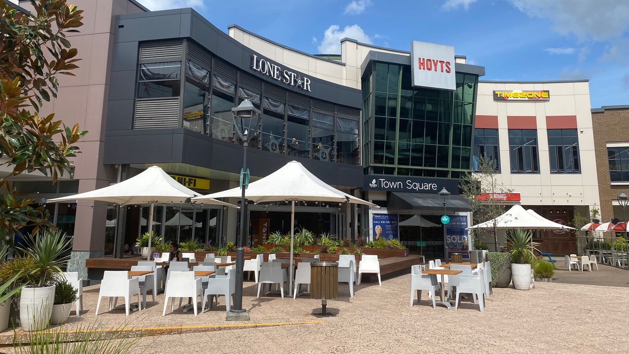 Photo of Outdoor in Whitford