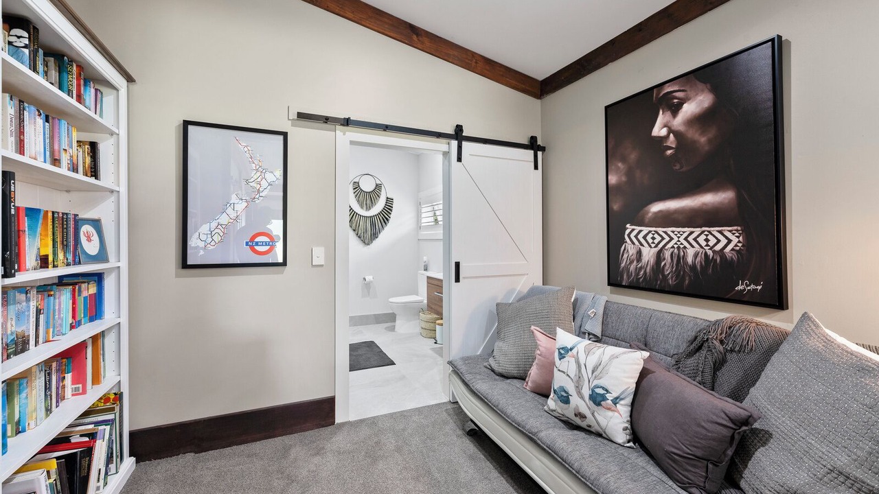 Photo of Livingroom in Hunua
