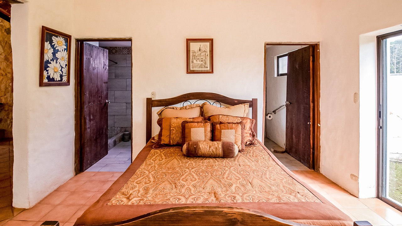 Photo of Bedroom in Roble