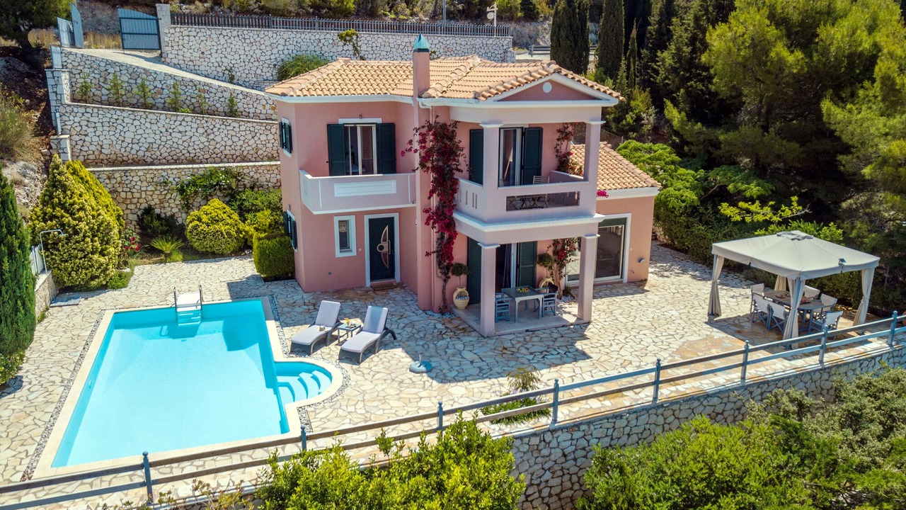 Photo of Outdoor in Evgiros