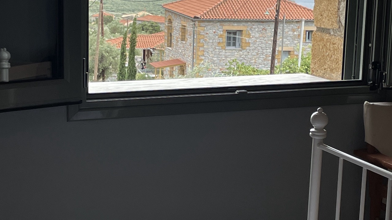 Photo of Bedroom in Lefktron