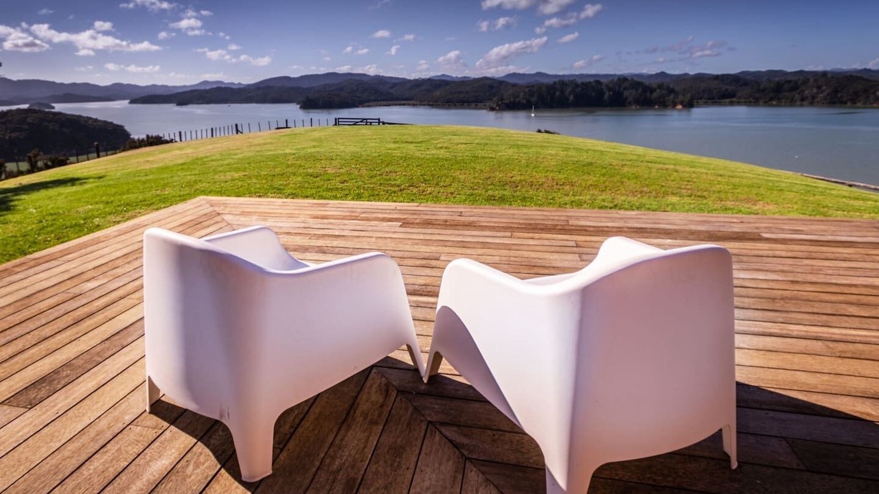 Photo of Patio Balcony in Russell