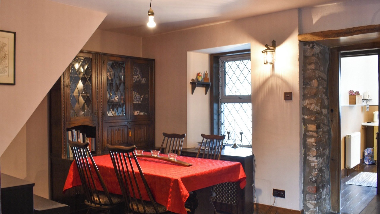 Photo of Bedroom in Elgin