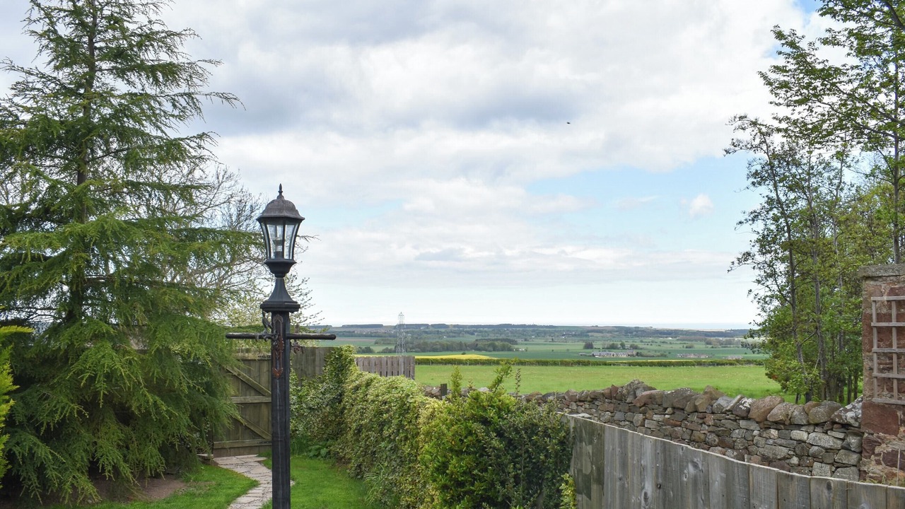 Photo of Outdoor in Elgin