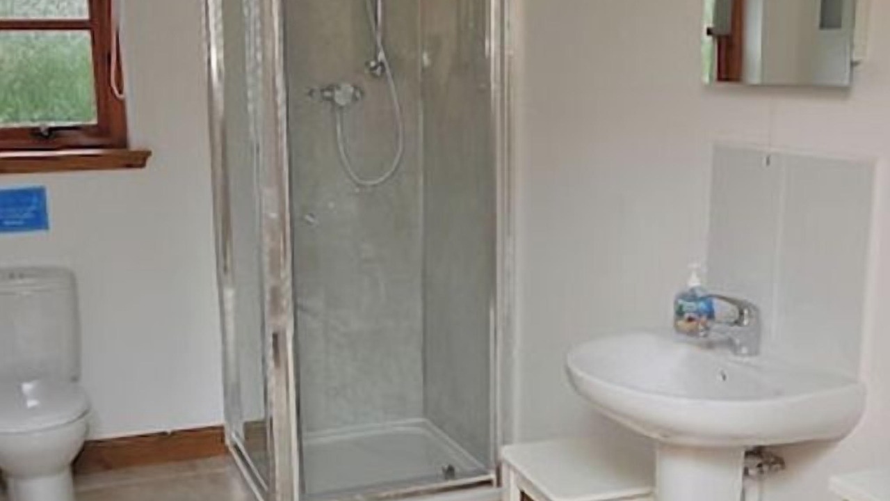 Photo of Bathroom in Duns