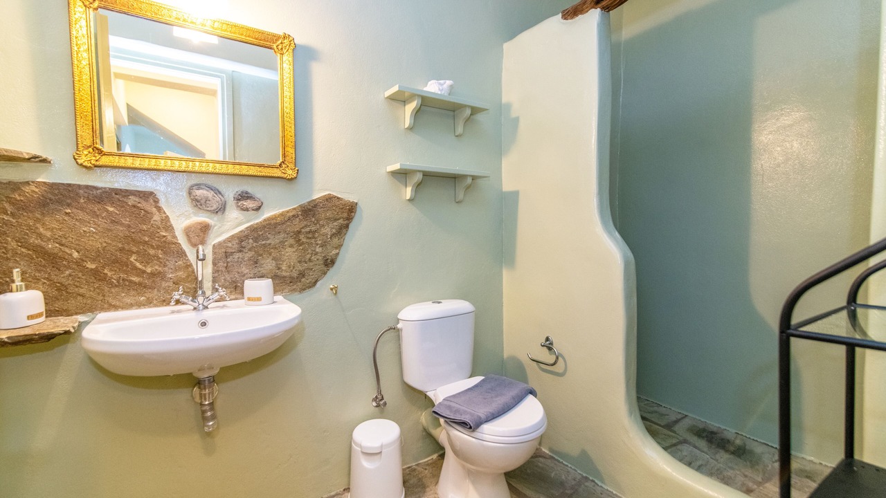 Photo of Bathroom in Exomvourgo