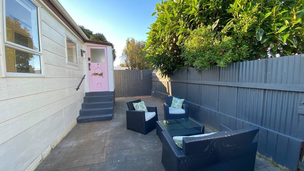 Photo of Patio Balcony in Waikanae