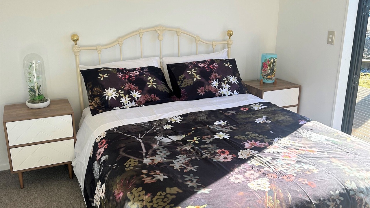 Photo of Bedroom in Naseby