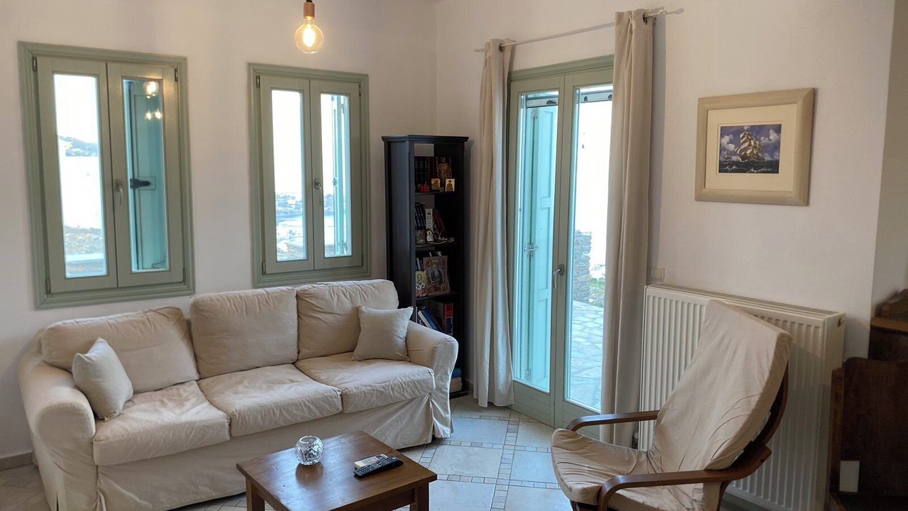 Photo of Livingroom in Ormos Korthiou