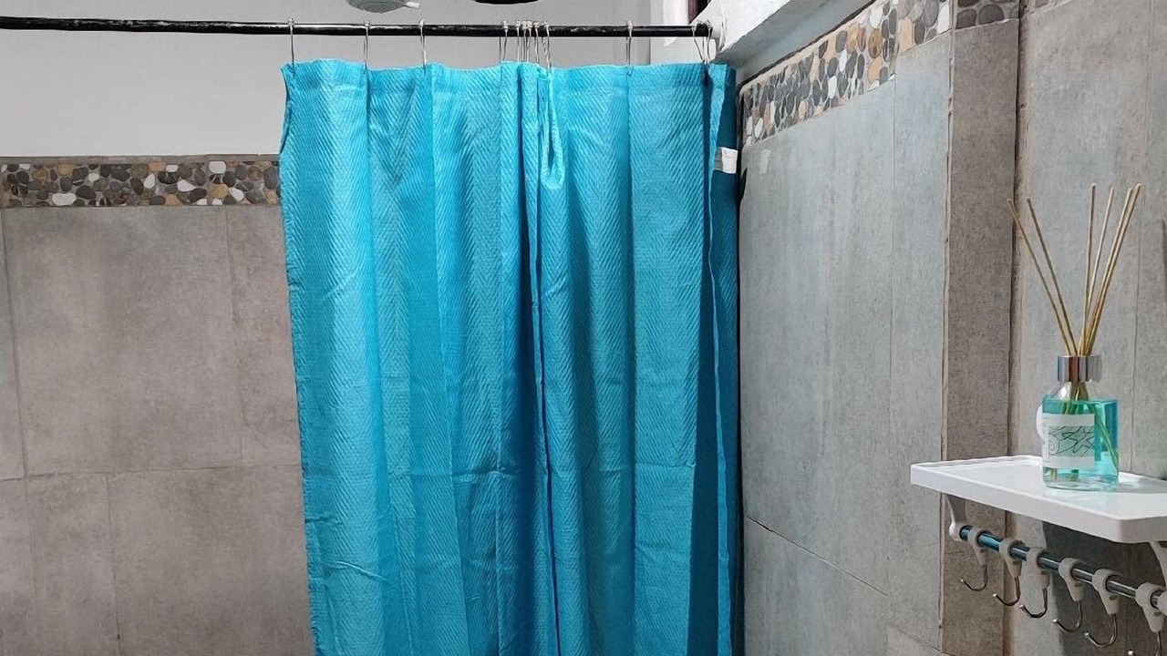Photo of Bathroom in Daniel Flores