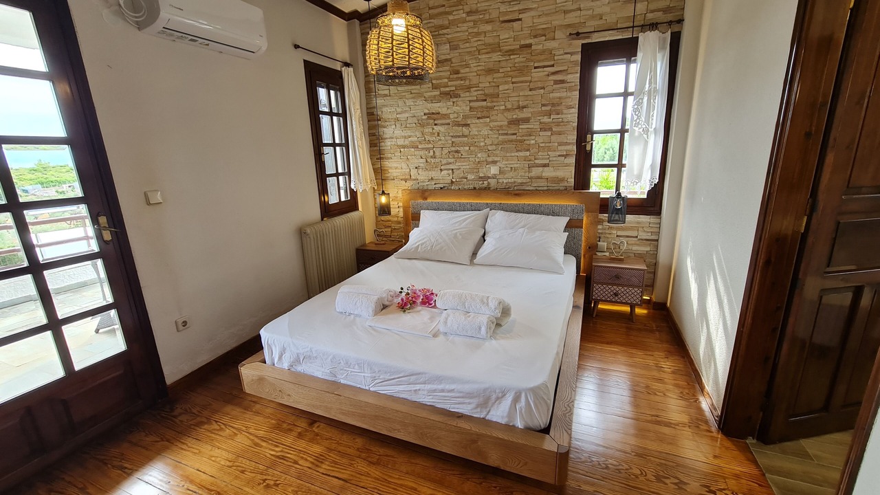 Photo of Bedroom in Oropos