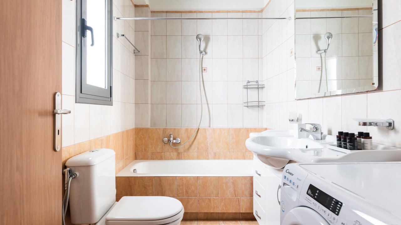Photo of Bathroom in Chalandri