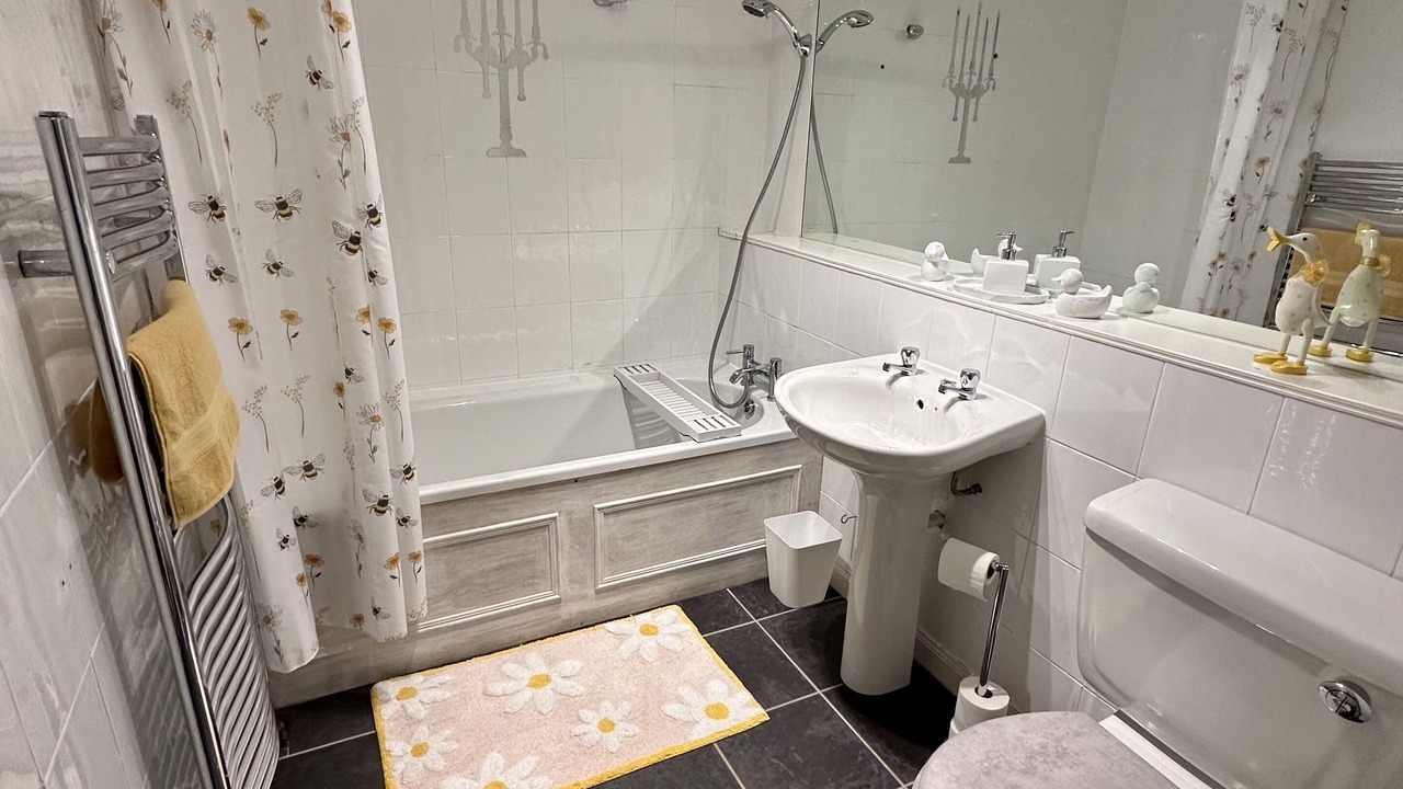 Photo of Bathroom in Netherley