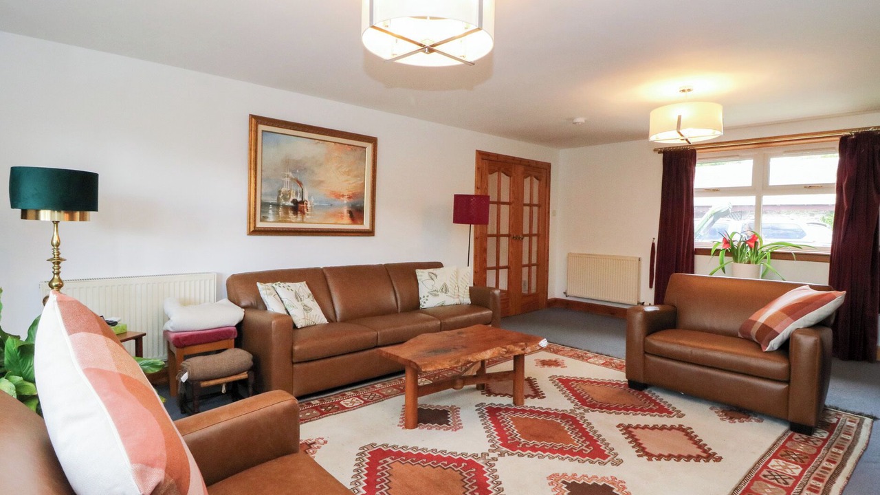 Photo of Livingroom in Lochearnhead