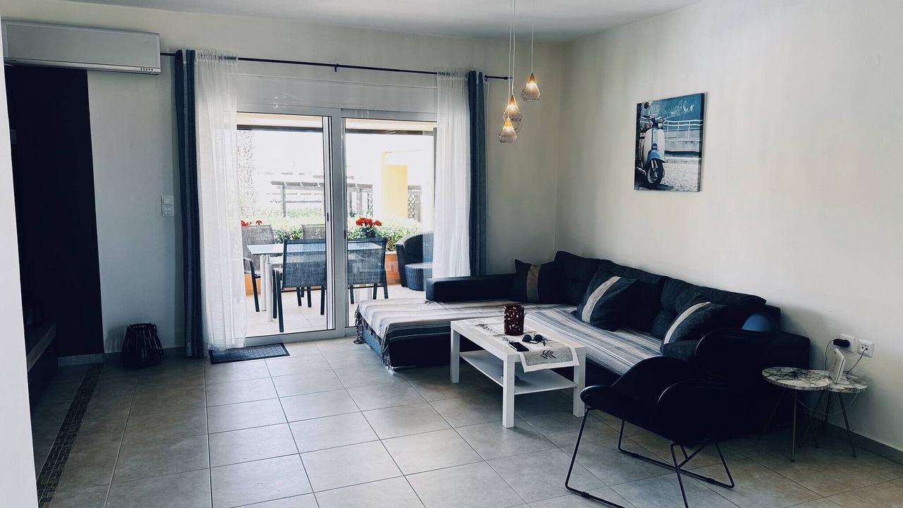 Photo of Livingroom in Panormos