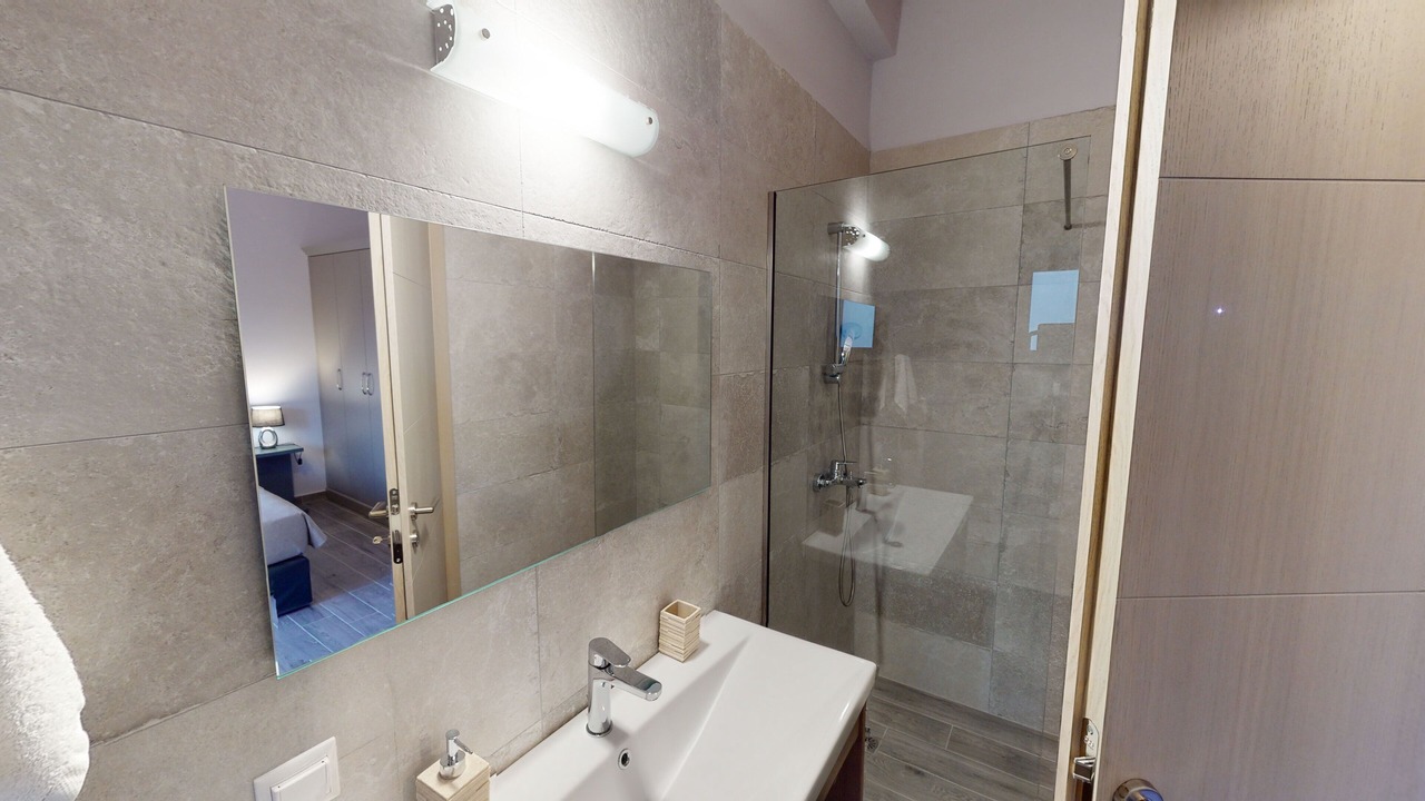 Photo of Bathroom in Anopolis