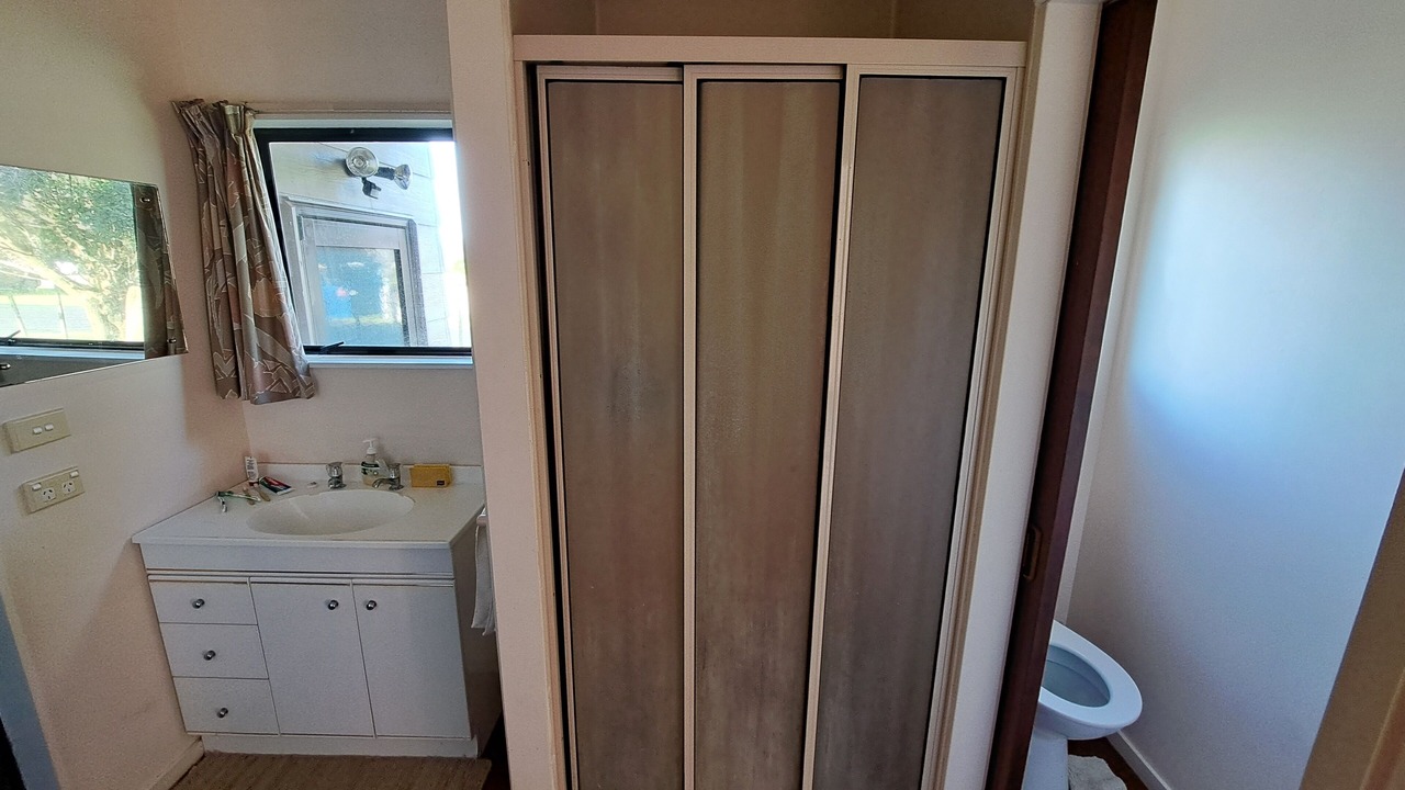 Photo of Bathroom in Whangaruru