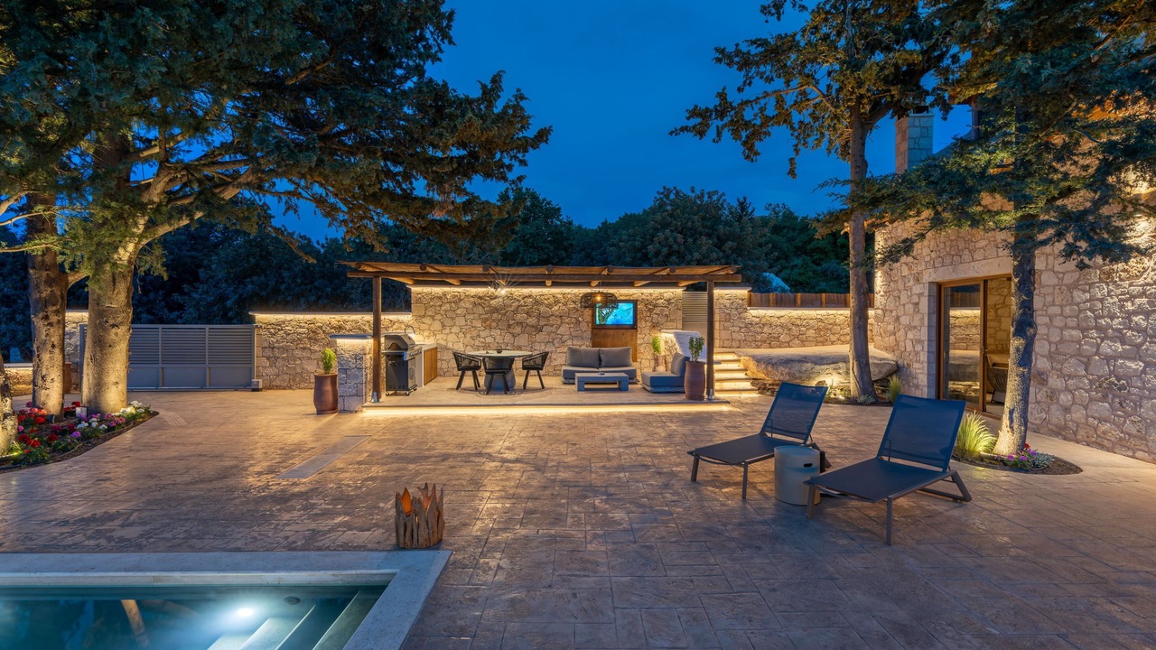 Photo of Outdoor in Margarites
