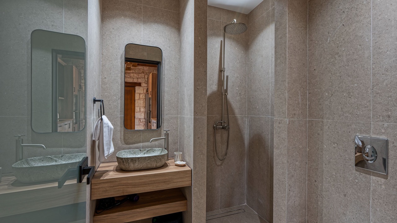 Photo of Bathroom in Margarites