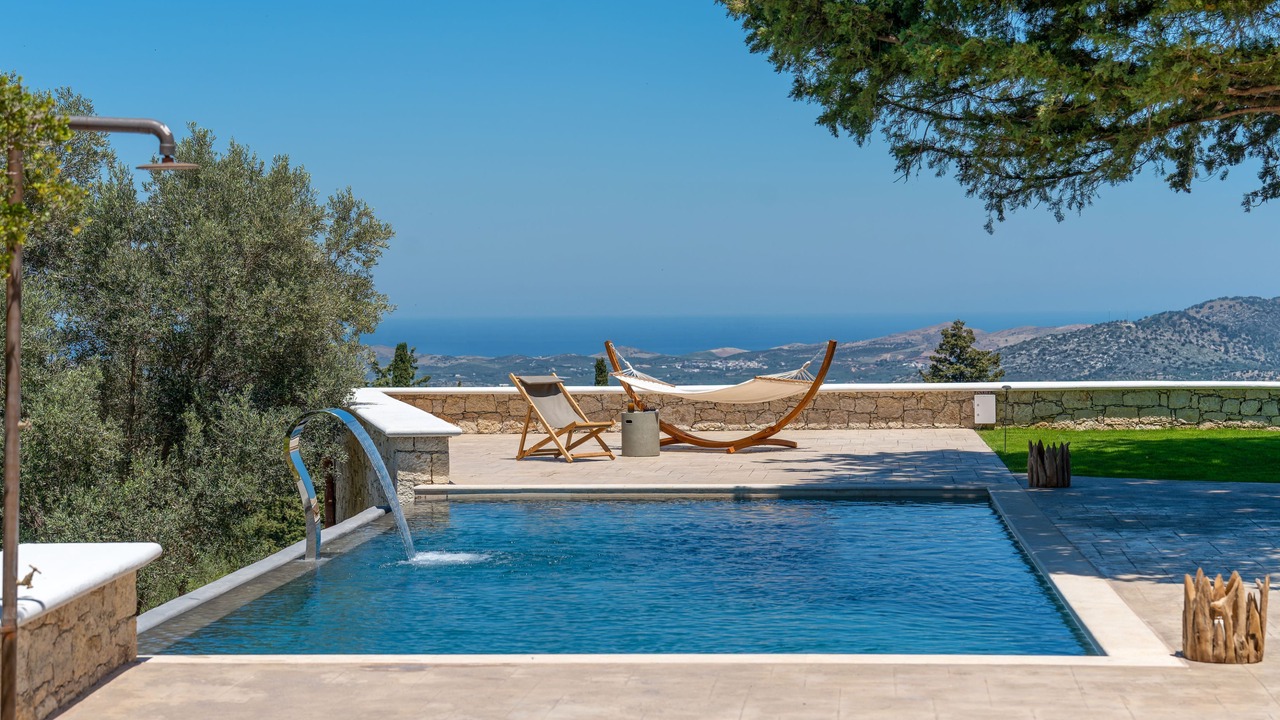 Photo of Outdoor in Margarites