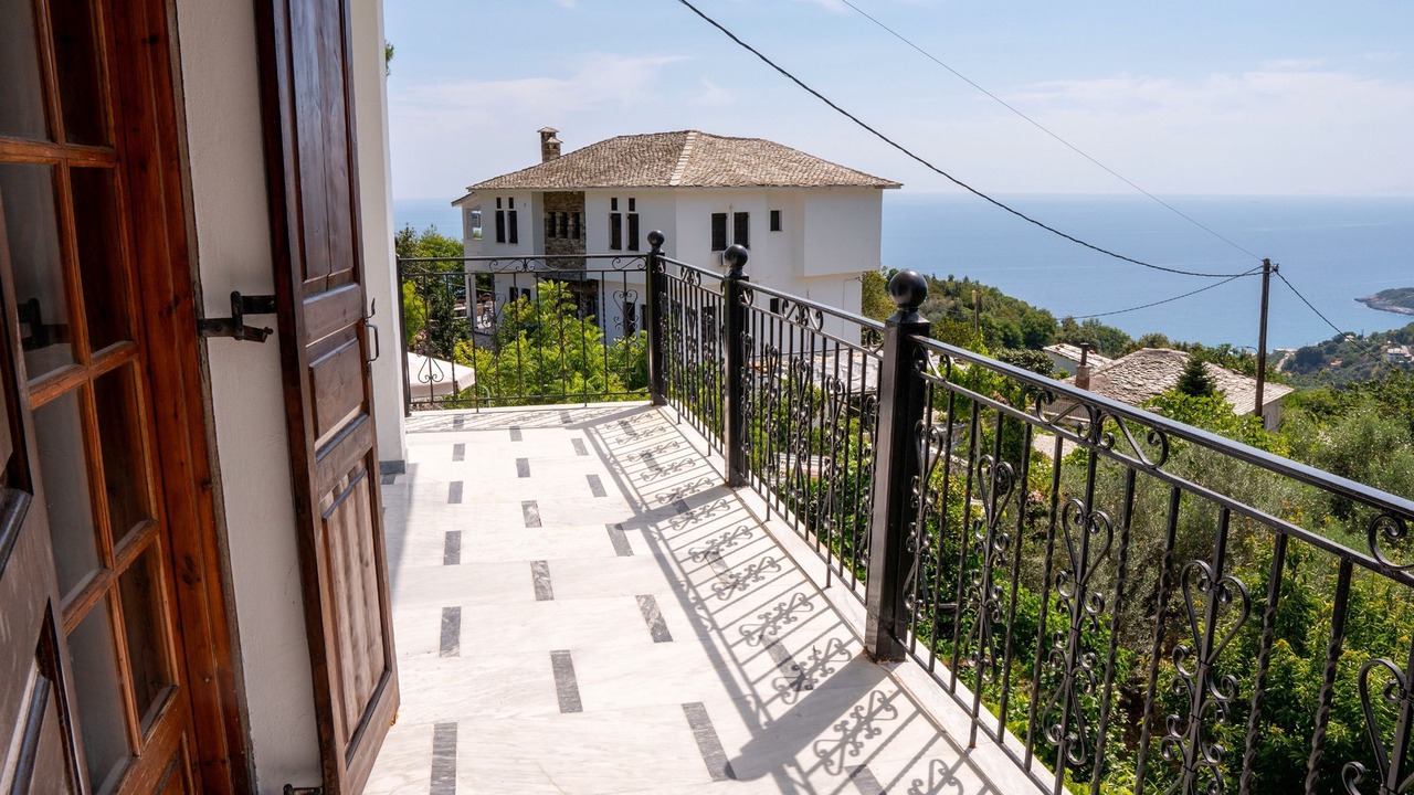 Photo of Outdoor in Agios Dimitrios