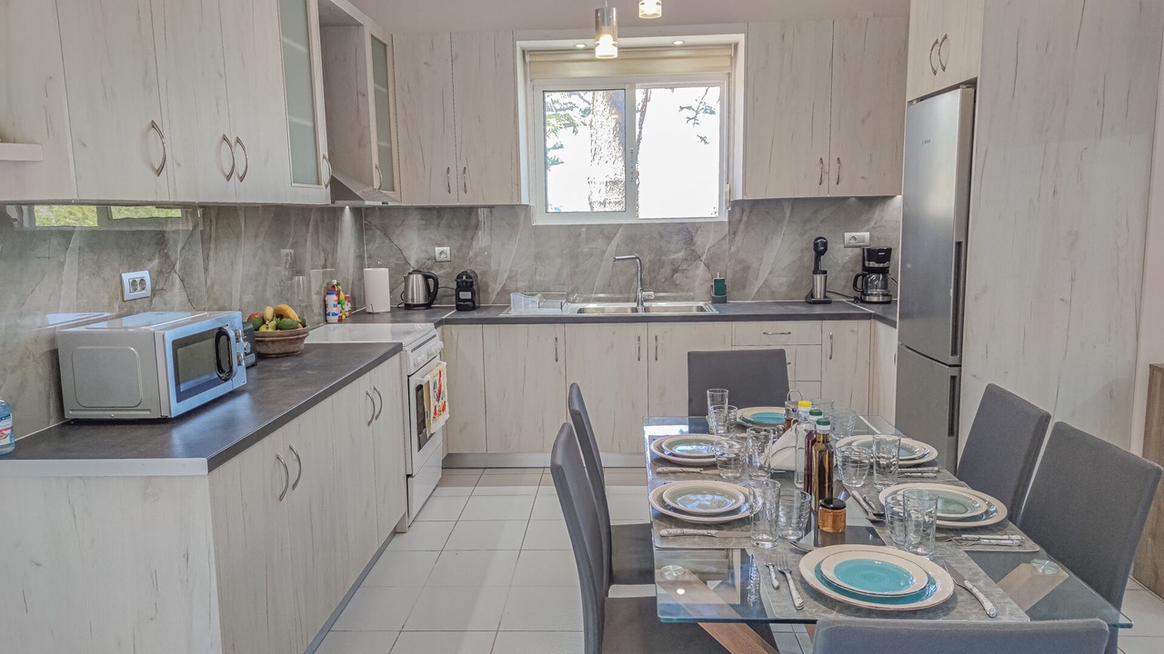 Photo of Kitchen in Sirili