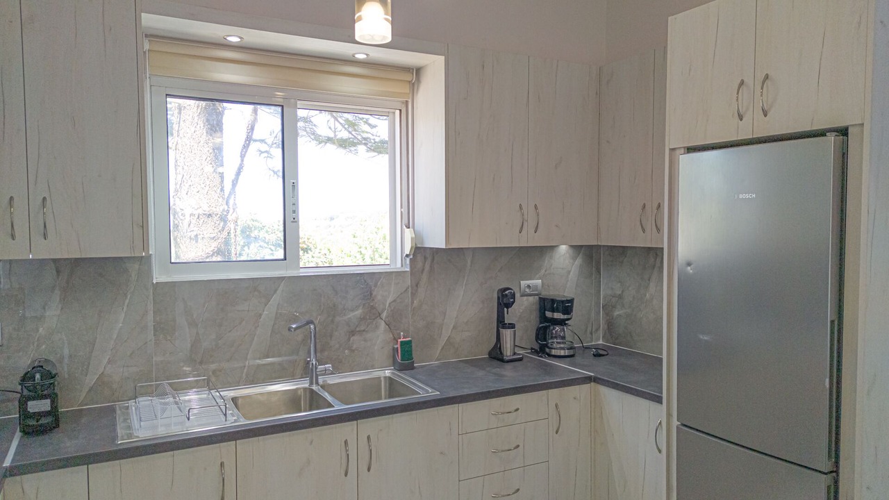 Photo of Kitchen in Sirili