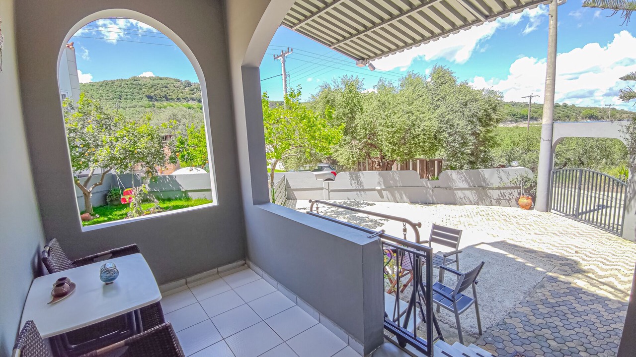 Photo of Patio Balcony in Sirili