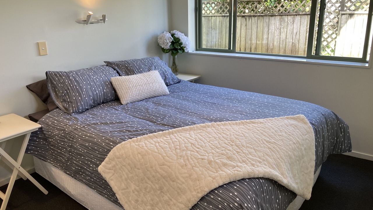 Photo of Bedroom in Oakura
