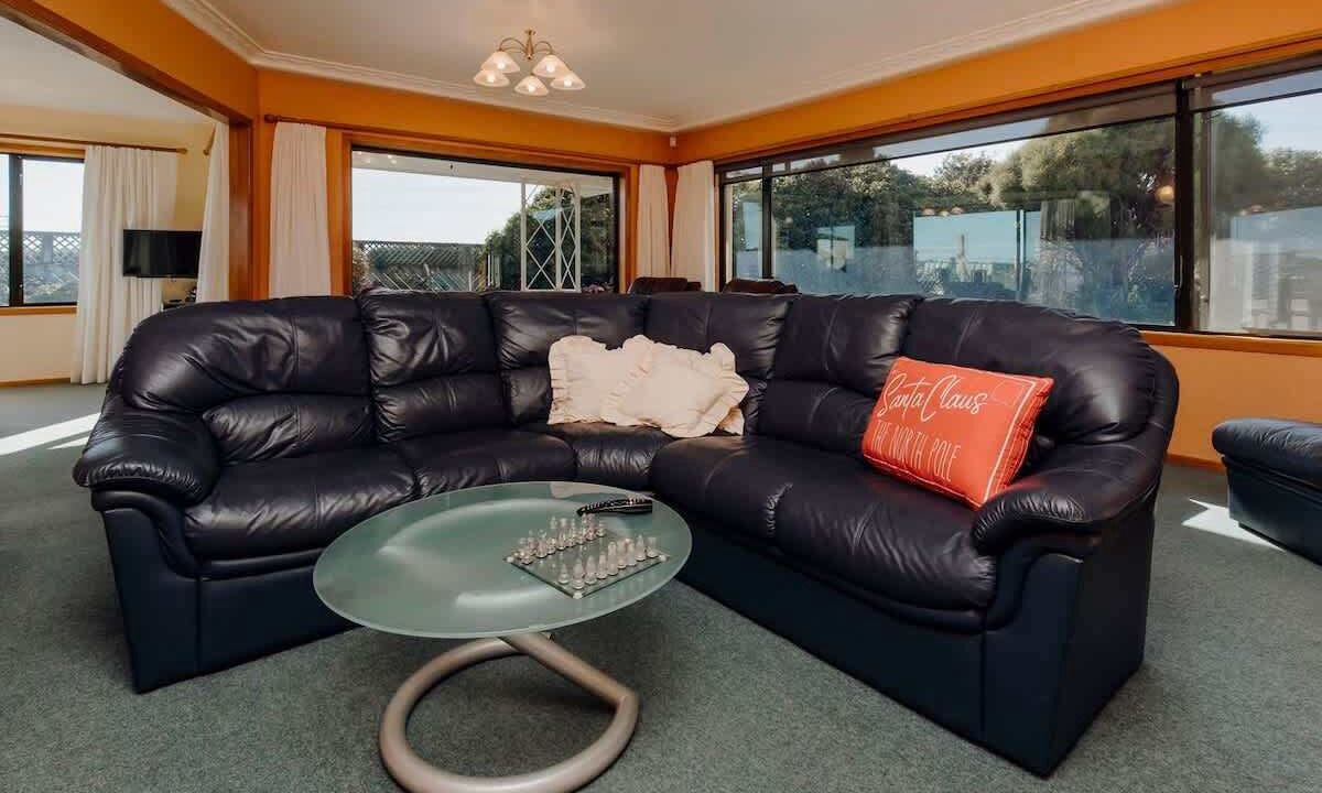Photo of Livingroom in Okaiawa