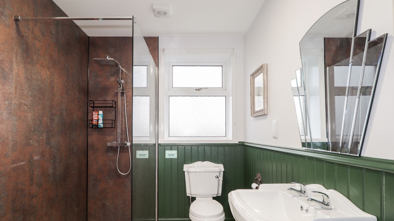 Photo of Bathroom in Lybster