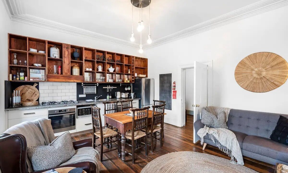 Photo of Livingroom in Sullivan's Cove