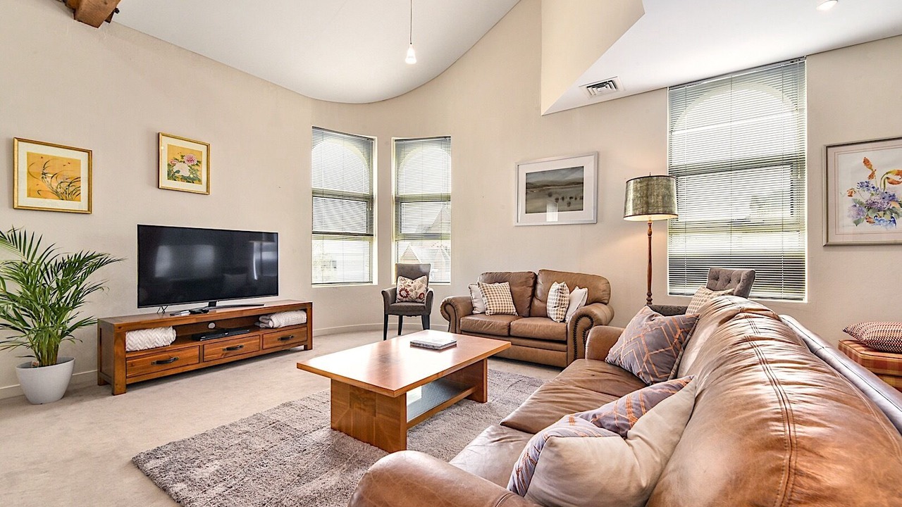 Photo of Livingroom in Launceston CBD