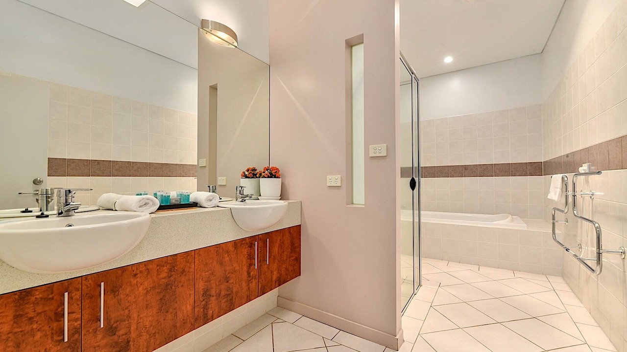 Photo of Bathroom in Launceston CBD