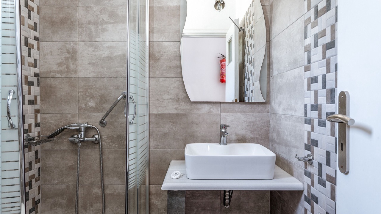 Photo of Bathroom in Batsi