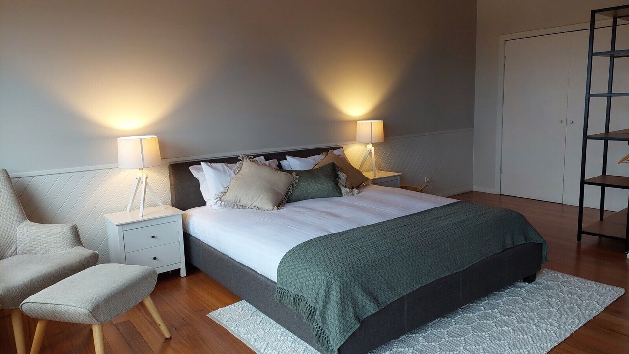 Photo of Bedroom in Binalong Bay