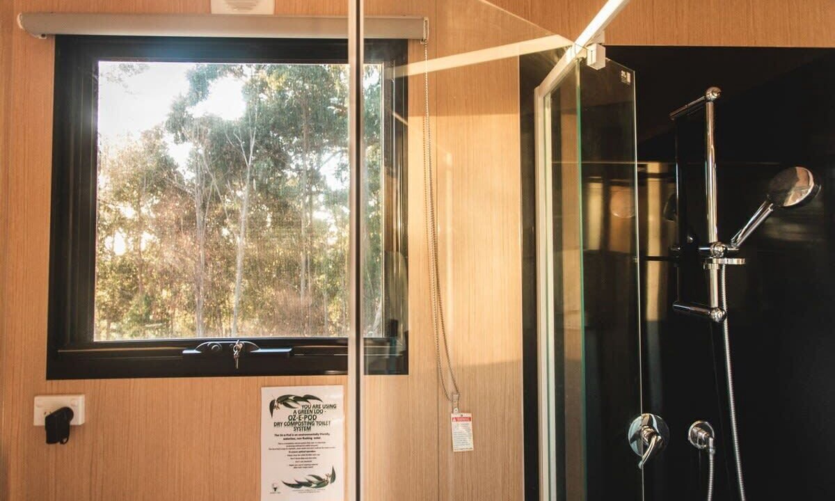 Photo of Bathroom in Eaglehawk Neck